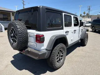Jeep Wrangler 2025 4x4 Rubicon 4dr SUV