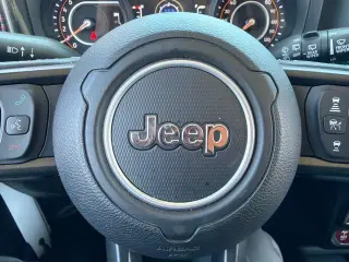 Jeep Wrangler 2025 4x4 Rubicon 4dr SUV