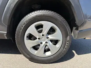 Toyota RAV4 2020 LE 4dr SUV
