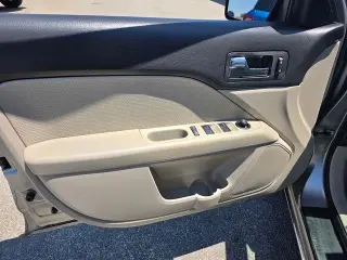 Ford Fusion 2008 AWD V6 SEL 4dr Sedan