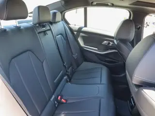 BMW 3 Series 2023 330i 4dr Sedan