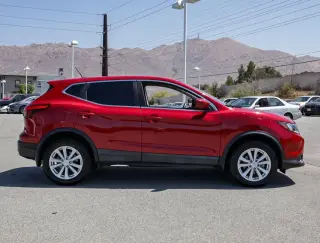 Nissan Rogue Sport 2018 S 4dr Crossover
