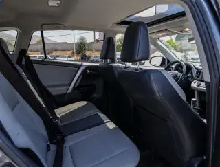 Toyota RAV4 2017 Limited 4dr SUV