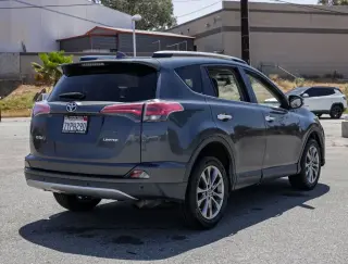 Toyota RAV4 2017 Limited 4dr SUV
