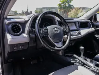 Toyota RAV4 2017 Limited 4dr SUV