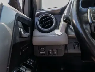 Toyota RAV4 2017 Limited 4dr SUV