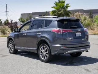 Toyota RAV4 2017 Limited 4dr SUV
