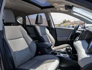 Toyota RAV4 2017 Limited 4dr SUV