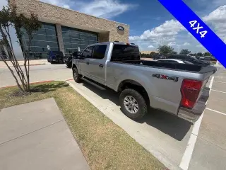Ford F-250 Super Duty 2022 4x4 King Ranch 4dr Crew Cab 6.8 ft. SB Pickup