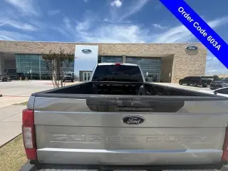 Ford F-250 Super Duty 2022 4x4 King Ranch 4dr Crew Cab 6.8 ft. SB Pickup