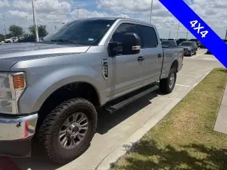 Ford F-250 Super Duty 2022 4x4 King Ranch 4dr Crew Cab 6.8 ft. SB Pickup