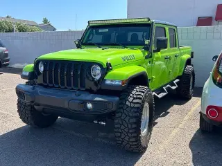 Jeep Gladiator 2021 4x4 Sport 4dr Crew Cab 5.0 ft. SB