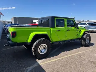 Jeep Gladiator 2021 4x4 Sport 4dr Crew Cab 5.0 ft. SB