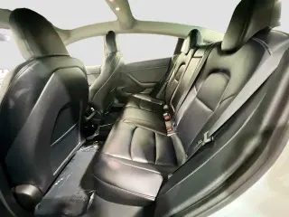 Tesla Model 3 2023 4dr Sedan