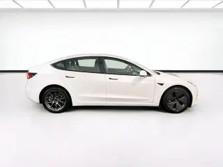 Tesla Model 3 2023 4dr Sedan