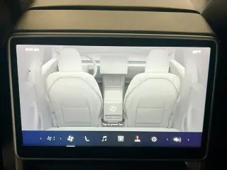 Tesla Model 3 2024 4dr Sedan