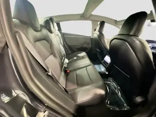 Tesla Model 3 2024 4dr Sedan