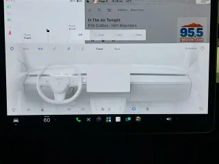 Tesla Model Y 2023 4dr Crossover