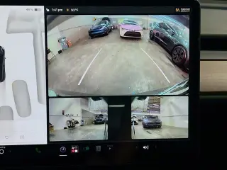Tesla Model Y 2023 AWD Performance 4dr Crossover