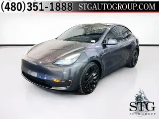 Tesla Model Y 2023 AWD Performance 4dr Crossover