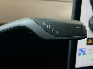 Tesla Model Y 2023 AWD Performance 4dr Crossover