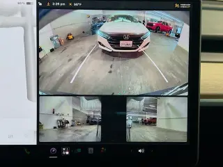 Tesla Model Y 2023 AWD Performance 4dr Crossover