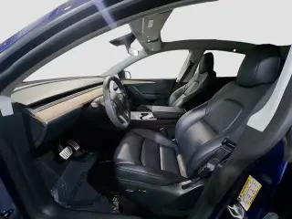 Tesla Model Y 2023 AWD Performance 4dr Crossover