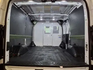 Ford Transit 2019 250 3dr SWB Low Roof Cargo Van w/60/40 Passenger Side Doors