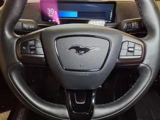 Ford Mustang Mach-E 2022 AWD Premium 4dr SUV