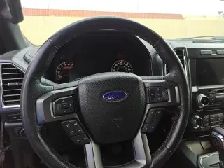 Ford F-150 2016 4x4 King Ranch 4dr SuperCrew 5.5 ft. SB