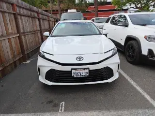 Toyota Camry 2025 SE 4dr Sedan