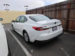 Toyota Camry 2025 SE 4dr Sedan