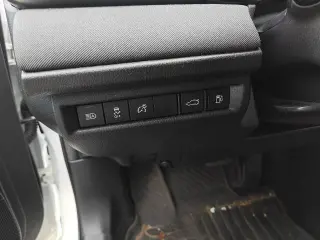 Toyota Camry 2025 SE 4dr Sedan