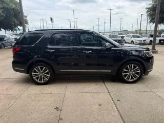 Ford Explorer 2019 AWD Platinum 4dr SUV
