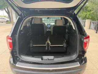 Ford Explorer 2019 AWD Platinum 4dr SUV