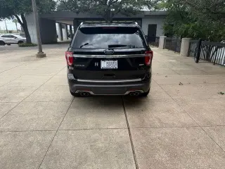 Ford Explorer 2019 AWD Platinum 4dr SUV