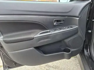 Mitsubishi Outlander Sport 2025 AWD S 4dr Crossover