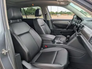 Volkswagen Atlas 2019 V6 SE 4dr SUV w/Technology