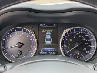 INFINITI Q50 2016 3.0T Premium 4dr Sedan