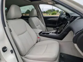 INFINITI Q50 2016 3.0T Premium 4dr Sedan