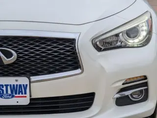 INFINITI Q50 2016 3.0T Premium 4dr Sedan