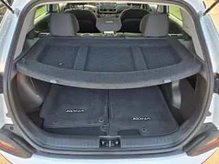 Hyundai KONA 2021 SE 4dr Crossover