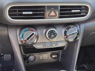 Hyundai KONA 2021 SE 4dr Crossover