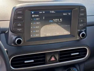 Hyundai KONA 2021 SE 4dr Crossover