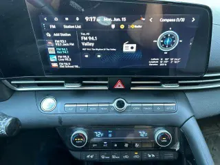 Hyundai ELANTRA Hybrid 2023 Limited 4dr Sedan