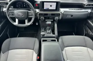 Toyota Tacoma 2025 4x4 TRD Sport 4dr Double Cab 5.0 ft SB 8A