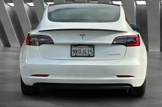 Tesla Model 3 2023 AWD Performance 4dr Sedan