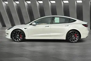 Tesla Model 3 2023 AWD Performance 4dr Sedan