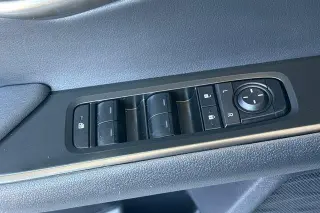 Lexus UX 300h 2025 4dr Crossover