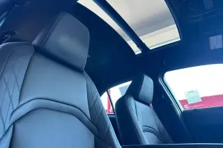Lexus UX 300h 2025 4dr Crossover